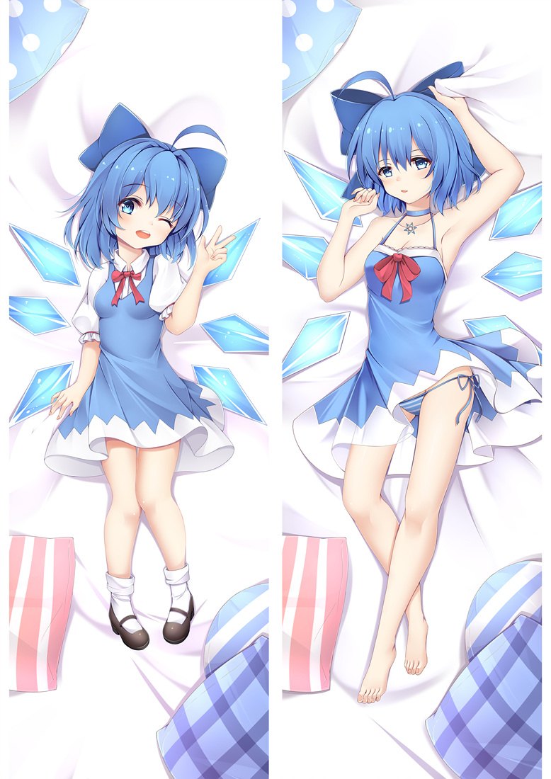 Coussin câlin animé Touhou Cirno