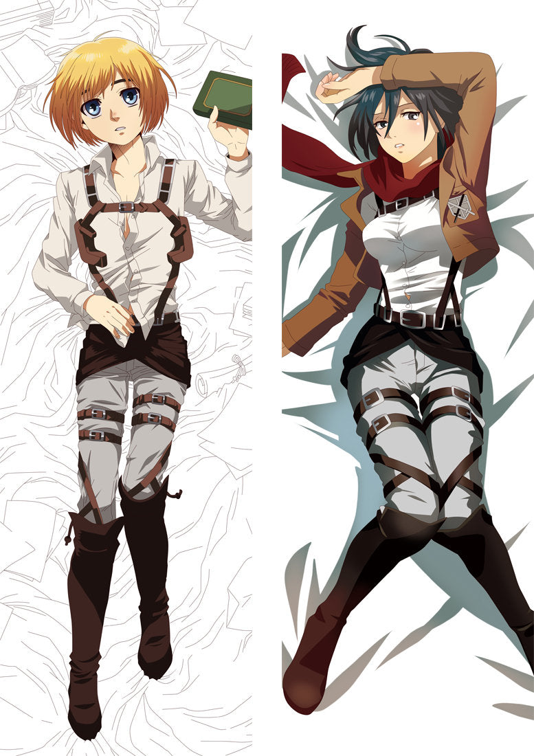 Oreillers de corps Dakimakura de L'Attaque des Titans Armin Arlert et Mikasa Ackerman